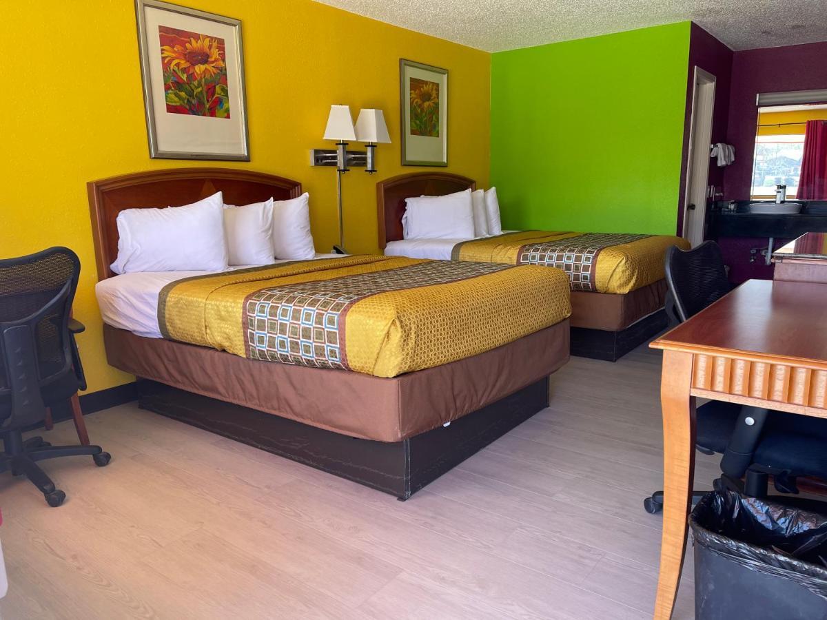 Morning Star Inn Anson المظهر الخارجي الصورة