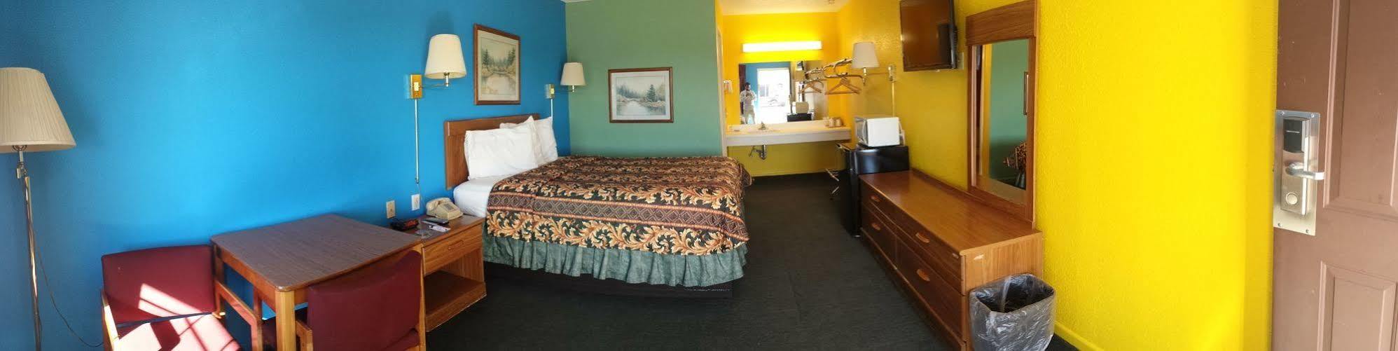 Morning Star Inn Anson المظهر الخارجي الصورة